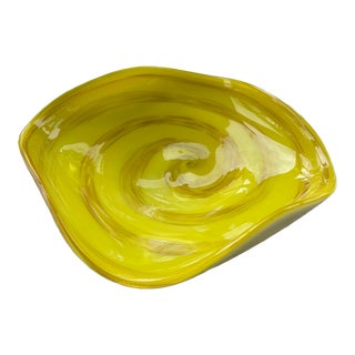 Vintage Fratelli Toso Murano Glass Yellow and Gold Bowl For Sale