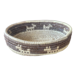 Vintage Native American Indigenous Southwestern Navajo Style Woven Oval Basket