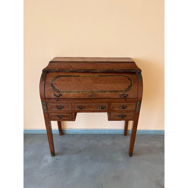 Sheraton Revival Cylinder Bureau, writing Desk with marquetry, circa 1890 For Sale - Image 18 of 18