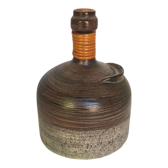 Scandinavian Mid Century Modern Pottery Vessel Designed by Thomas Hellström for Nittsjo Sweden 1960s For Sale