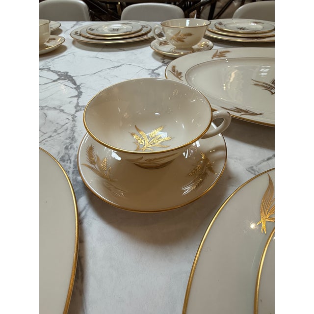 Gold Mid 20th Century Lenox 24k Gold Harvest Wheat China - Set of Forty-Eight For Sale - Image 8 of 12