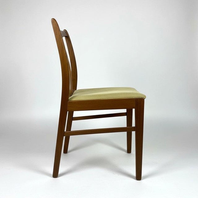 1970s Vintage Nordic Chairs in Fabric, 1970, Set of 4 For Sale - Image 5 of 10
