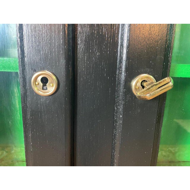 Black Oak School Showcase For Sale - Image 4 of 7