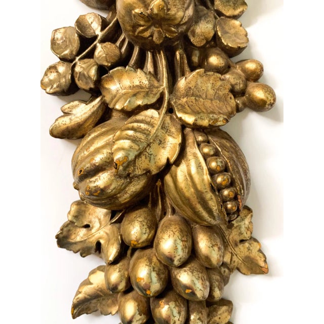 Vintage Syracuse Syroco Wood Gold Gilt Wall Swag - Fruit and Bow Motif For Sale - Image 11 of 13
