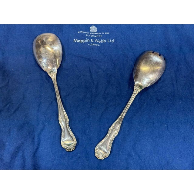 Silver-Plated Salad Servers with Russell Pattern from Mappin & Webb, Set of 2 For Sale - Image 3 of 4