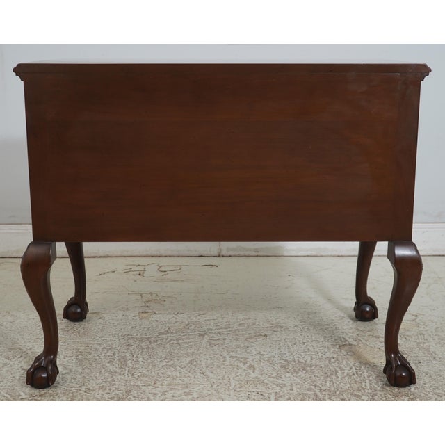 1970s Kittinger Colonial Williamsburg Mahogany Chippendale Lowboy For Sale - Image 17 of 18
