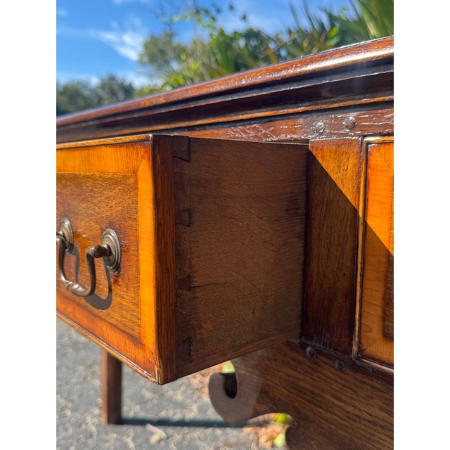 18th Century Georgian-Style Oak Low Dresser With Serpentine Front & Carved Bracket Feet For Sale - Image 4 of 11