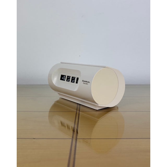 1970s Vintage Space Age White #451 Digital Clock Roll from Sankyo, Japan, 1970s For Sale - Image 5 of 12