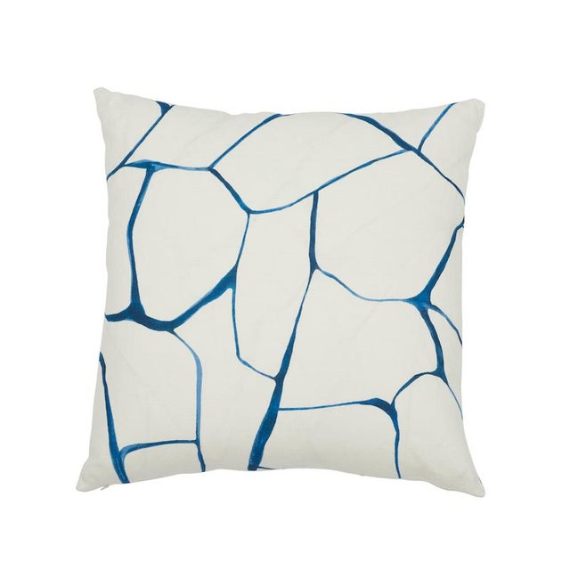 Schumacher Schumacher X Porter Teleo Filigree 22" Pillow in Navy For Sale - Image 4 of 4