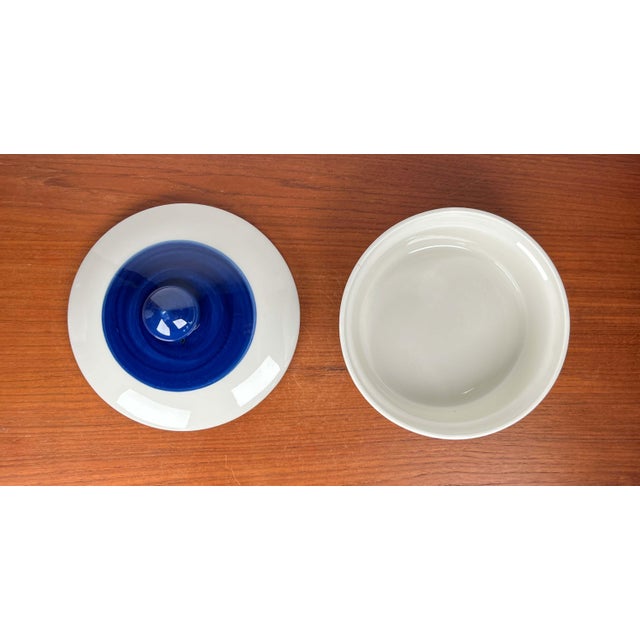 Mid-Century Modern Swedish Koka Blue, Blau, Bla Series Bowl with Lid by Hertha Bengtson for Rörstrand, 1950s For Sale - Image 5 of 16