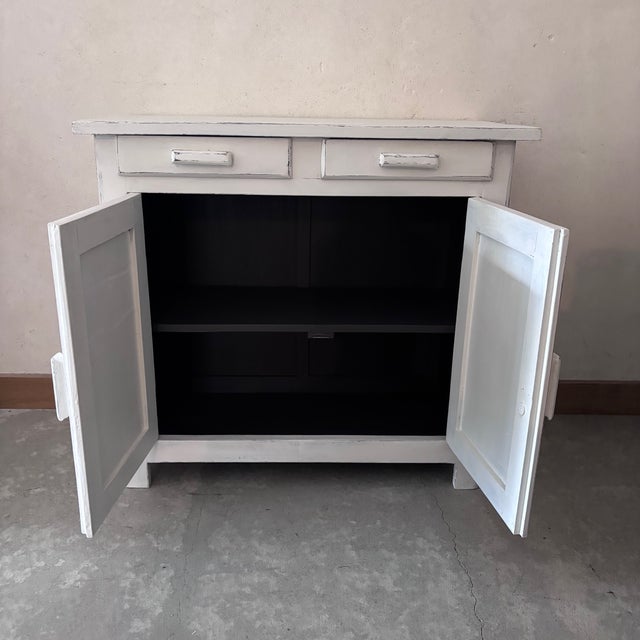 Parisian Buffet in White Patina For Sale - Image 5 of 7