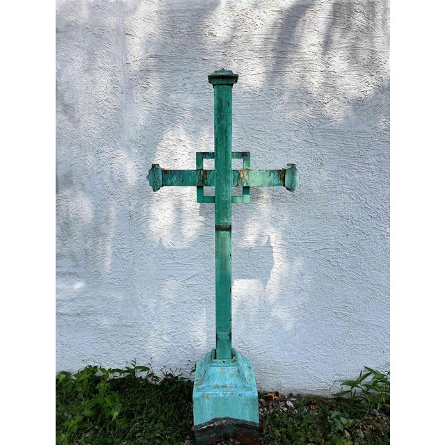 Antique Heavy Bronze Cross For Sale In New York - Image 6 of 6
