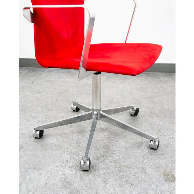 1960s Mid Century Modern Office Chair Red Swivel Work Armchair Arne Jacobsen Suede MCM For Sale - Image 5 of 12