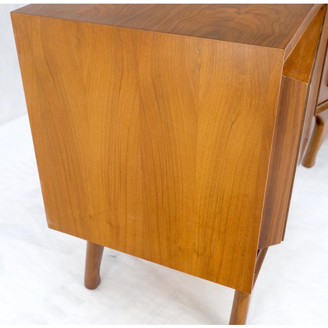 Pair Sculpted Fronts Legs Walnut Mid-Century Modern Nightstands End Tables MINT! For Sale - Image 10 of 13