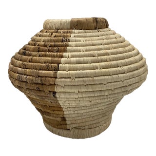 Natural Raffia Urn Basket, Brown and Natural Two-Tone For Sale