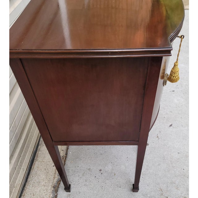 Wood Early 20th Century Sheraton Style Mahogany Sideboard For Sale - Image 7 of 13