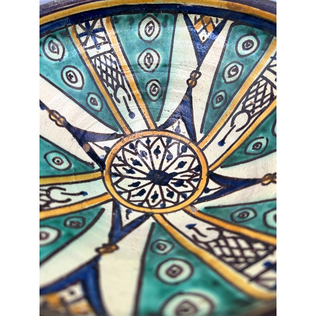 Antique 19th-Century Moroccan Ceramic Bowl – Mokhfia Polychrome Pottery For Sale In Los Angeles - Image 6 of 12