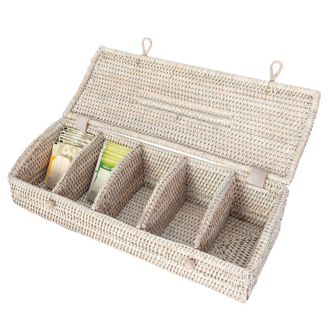 All tea lovers are invited! You can store all your favorite teas in this organizer, so say goodbye to loosen teabags and a...