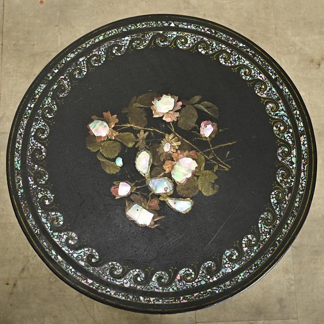 Victorian English 19th Century Ebonized Tilt-top Tea Table For Sale - Image 3 of 12