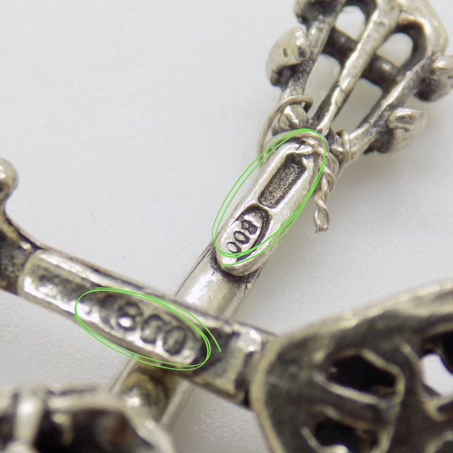1970s Vintage Italian Silver 800 Musical Duo Instruments Miniature with Guitar and Violin, 1980s For Sale - Image 5 of 9
