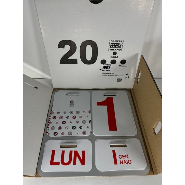 Early 21st Century Enzo Mari Danese Limited Edition 2015 Calendar For Sale - Image 5 of 12