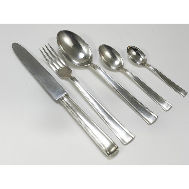 Gio Ponti Silver-Plated Flatware Cutlery for Six by Gio Ponti for Krupp, Austria, 1950s, Set of 31 For Sale - Image 4 of 14