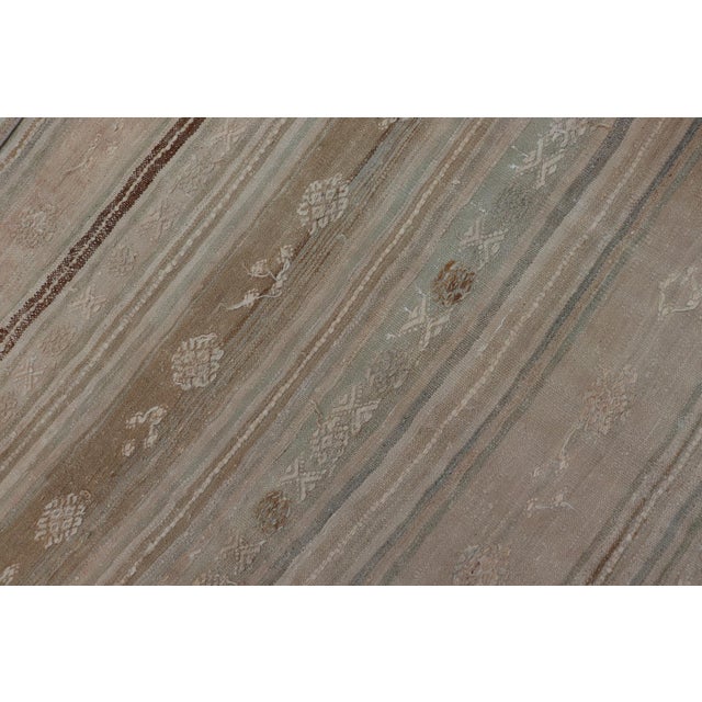Vintage Turkish Kilim Rug With Soft Beige and Pastel Accents 6'0 X 11'0 For Sale - Image 10 of 10
