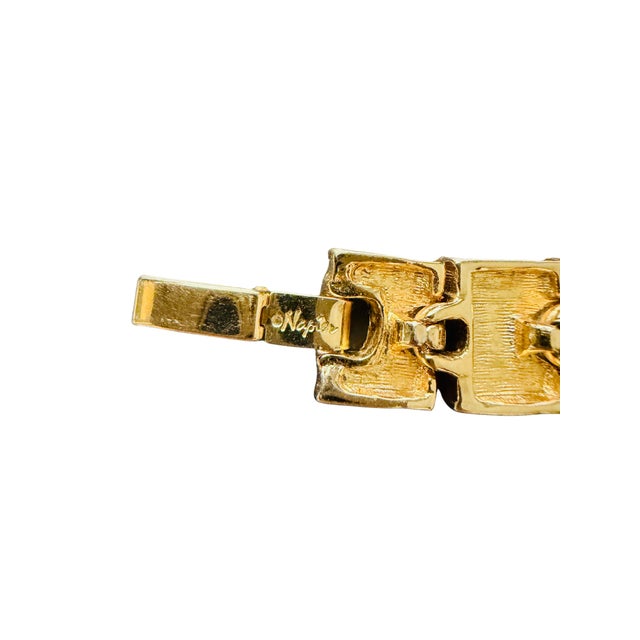 Metal Vintage Napier Gold-Tone Nugget Link Bracelet | Mid-Century Textured Geometric Statement Jewelry For Sale - Image 7 of 8