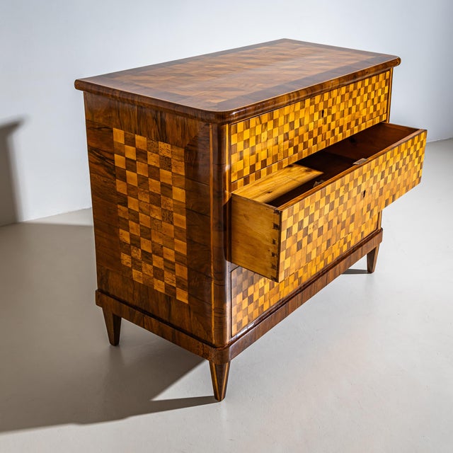 Biedermeier Chest of Drawers With Checkerboard Veneer Pattern, Germany, Circa 1830 For Sale In New York - Image 6 of 10