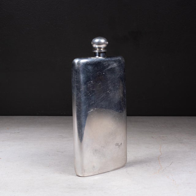 Mid-Century Modern Vintage Concord English Pewter Hip Flask Sheffield, England c.1950 For Sale - Image 3 of 8