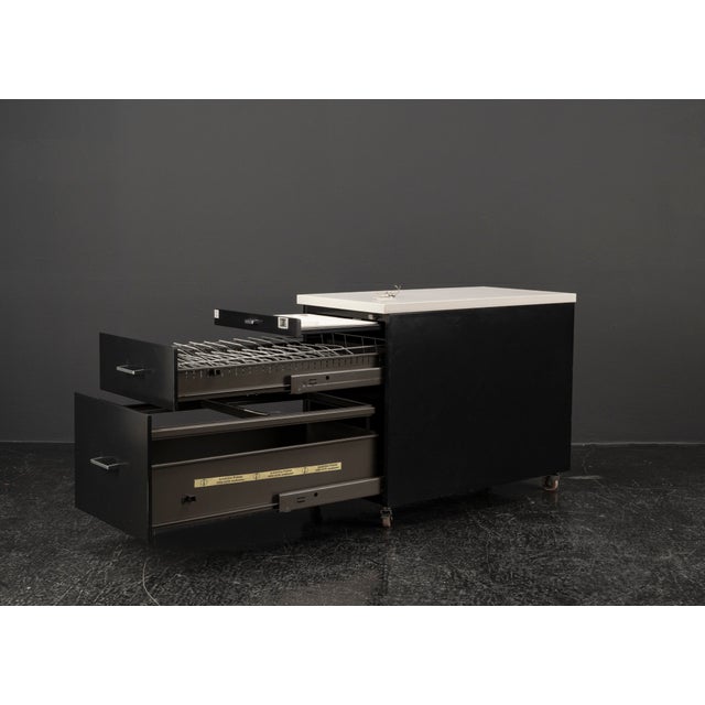 Bauhaus File Cabinet by Mauser, 1975 For Sale - Image 12 of 18