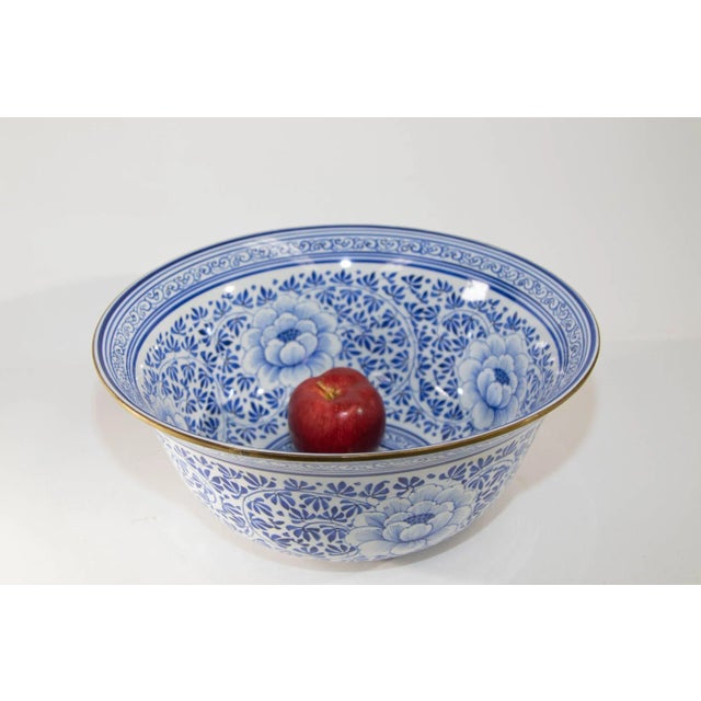 Maitland - Smith Vintage Maitland Smith Blue and White Large Porcelain Bowl in Floral Pattern For Sale - Image 4 of 13