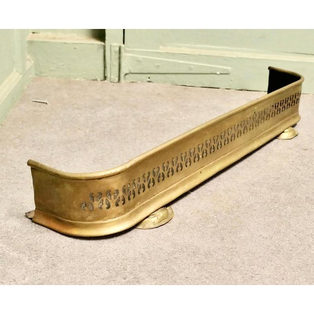 Small Victorian Pierced Brass Fender For Sale - Image 6 of 7