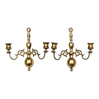 Pair of Vintage English Brass Wall Sconces Colonial Style For Sale
