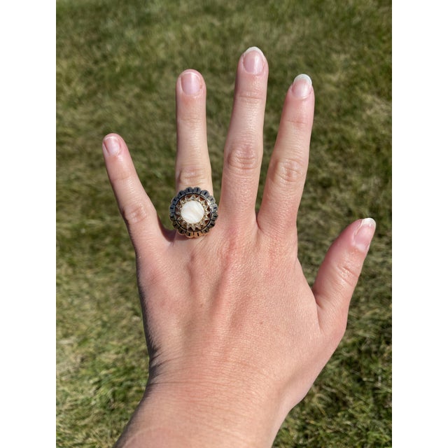 Vintage Large Agate & Diamond Statement Rig, 14k Yellow Gold, Ring Size 5 For Sale In Greensboro - Image 6 of 6