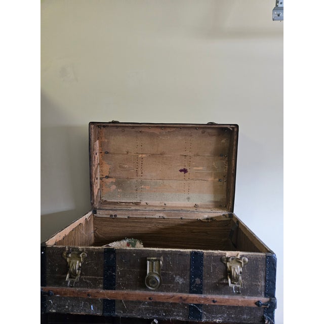Green Antique Small Steamer Trunk For Sale - Image 8 of 8
