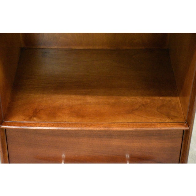 1950s Refinished Robsjohn Gibbings for Widdicomb Nightstand For Sale - Image 10 of 10