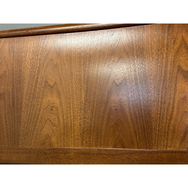 Widdicomb Refinished Walnut Queen or Full Headboard by Robsjohn Gibbings for Widdicomb For Sale - Image 4 of 6
