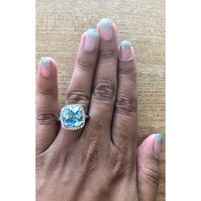 Early 21st Century 9.33 Carat Blue Topaz Diamond 14 Karat White Gold Engagement Ring, Size 7.5 For Sale - Image 5 of 5