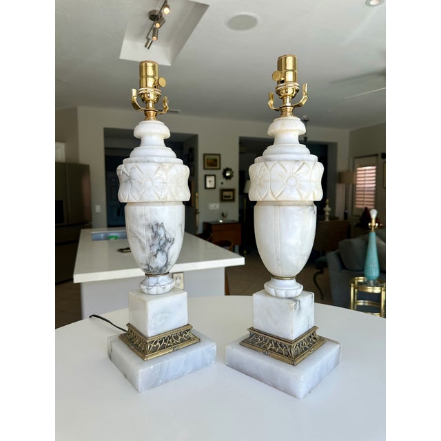 1950s Pair of Italian Neoclassic Alabaster Table Lamps, Hand-Carved, 1950s For Sale - Image 5 of 18