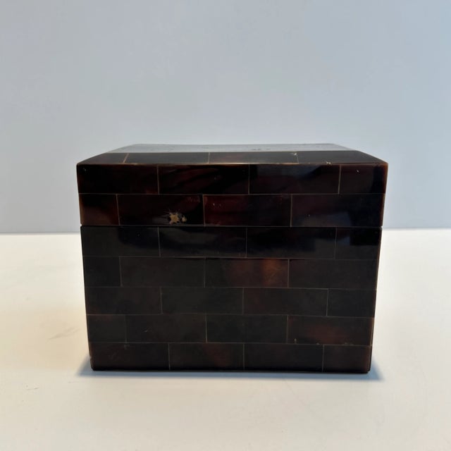 1970s Maitland Smith Penshell Box With Brass Detail For Sale - Image 5 of 9