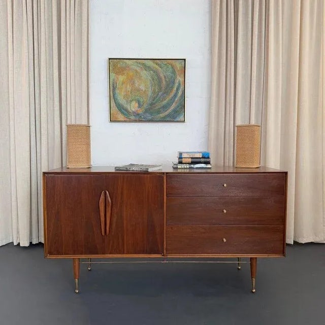 Kent Coffey 1950s Mid-Century Modern Brass and Walnut Credenza Dresser For Sale - Image 4 of 13