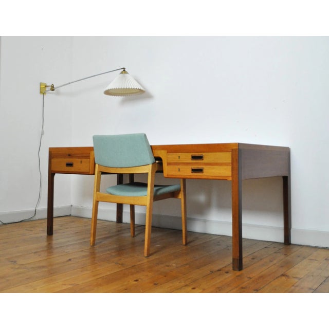 Scandinavian Modern Mahogany Desk by Ejnar Larsen and Axle Bender Madsen for Willy Beck For Sale - Image 4 of 14