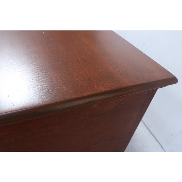 Dutch Oak Pedestal Desk by H. Pander & Zonen, 1920 For Sale - Image 18 of 18