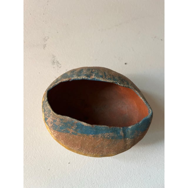 Marva Lee Pitchford Jolly Ceramic Low Sculpture For Sale - Image 4 of 4