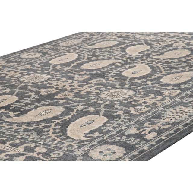Handmade Indian Modern Oushak Style Wool Rug in Charcoal-Gray For Sale In New York - Image 6 of 7