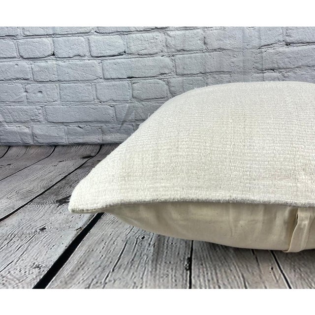 20 x 20 Hemp Pillow Turkish Cushion Natural Grayish White Pillow Cushion Cover For Sale - Image 4 of 4