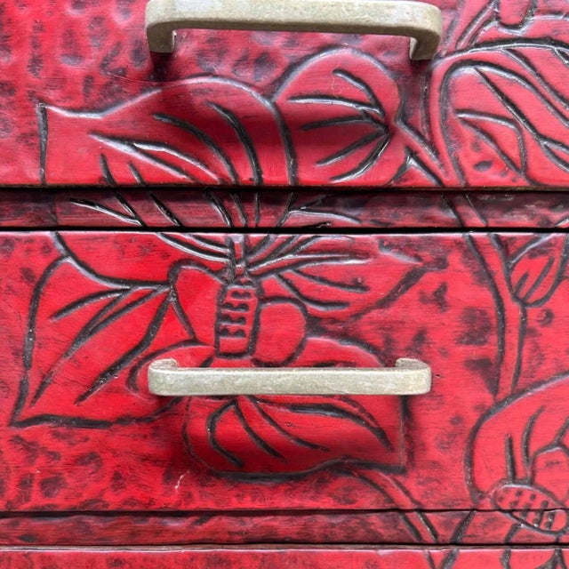 Mid-Century Modern Kamakura Bori Haribako Flowers Sewing Box, Japan, 1960s For Sale - Image 3 of 11
