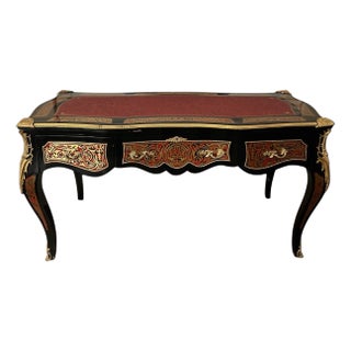 Casa Padrino Executive Desk - Beautiful 62.5" Louis XV Bombay Style Three Drawers For Sale