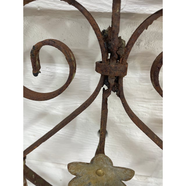 Late 19th Century Hand Forged Rustic Wrought Iron Fence / Panel From New Orleans For Sale In Mobile - Image 6 of 8